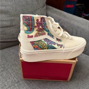 VANS Sk8 Tapered Stackform High Paisley Bloom Turtledove White Suede Womens 9
